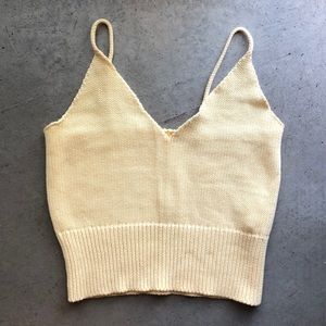 BRANDY MELVILLE CROPPED KNIT TANK